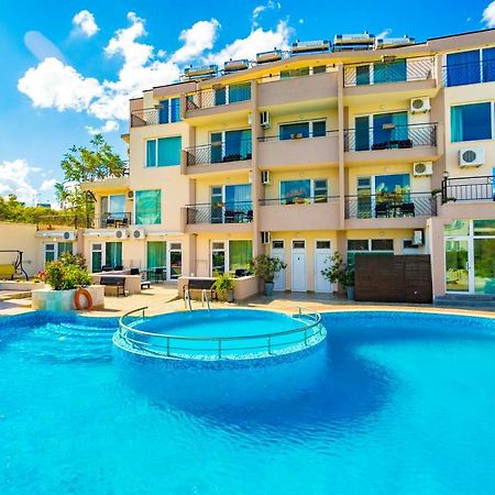 Selena Beach Family Hotel Созополь Экстерьер фото
