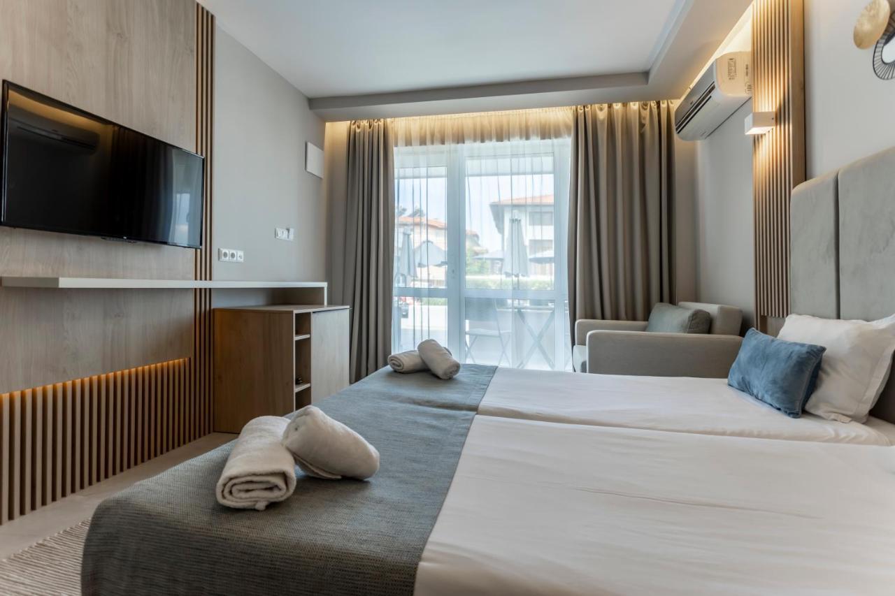 Selena Beach Family Hotel Созополь Экстерьер фото