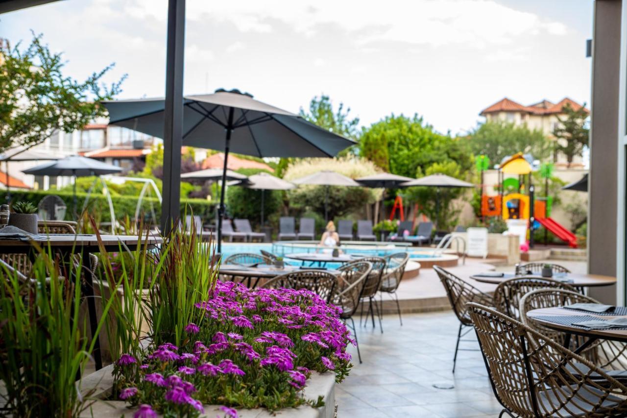 Selena Beach Family Hotel Созополь Экстерьер фото