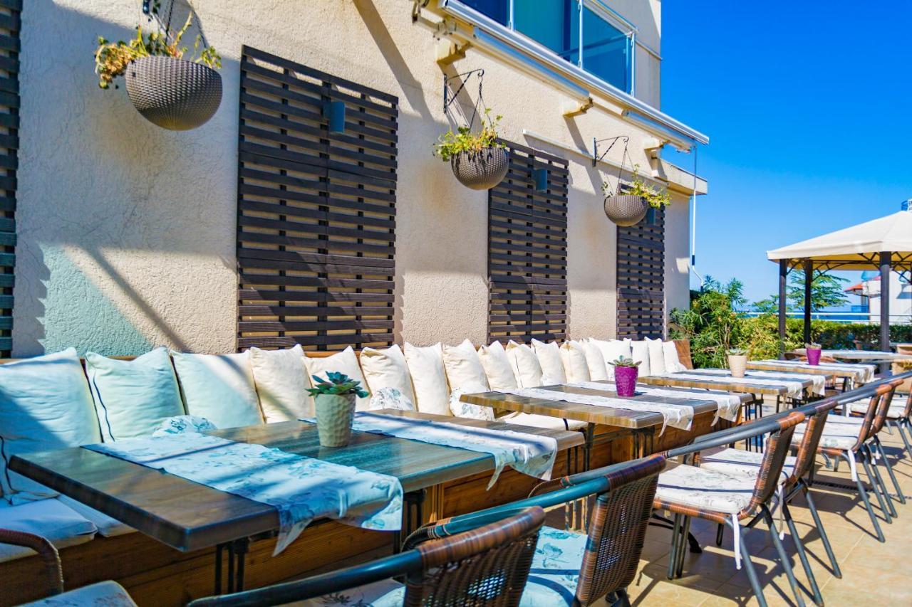 Selena Beach Family Hotel Созополь Экстерьер фото