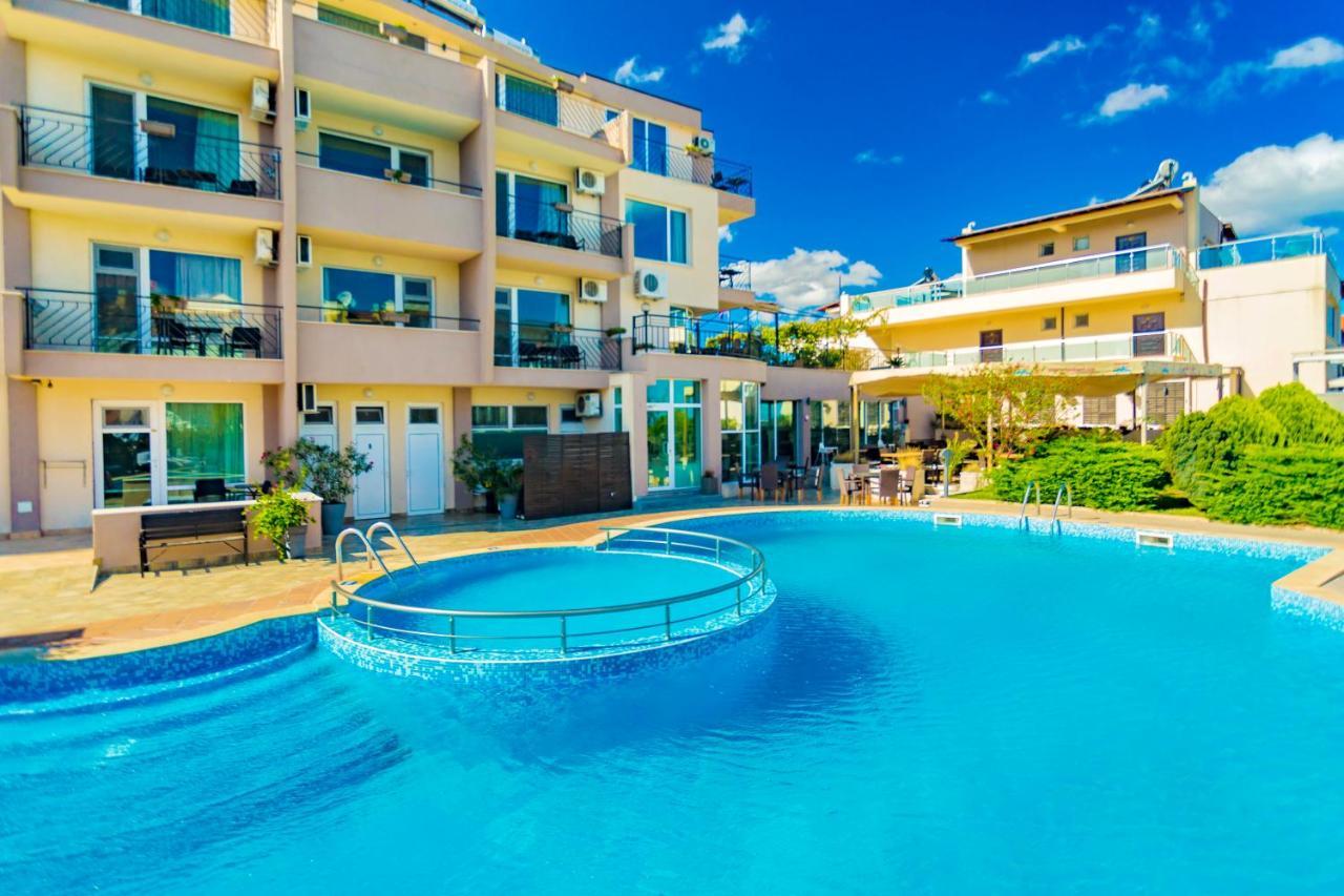 Selena Beach Family Hotel Созополь Экстерьер фото
